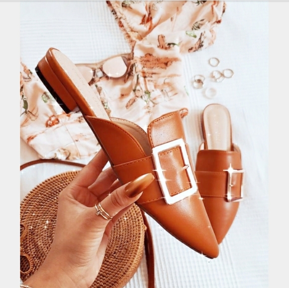 🚨The Rebecca//Tan mule flat - Picture 6 of 8